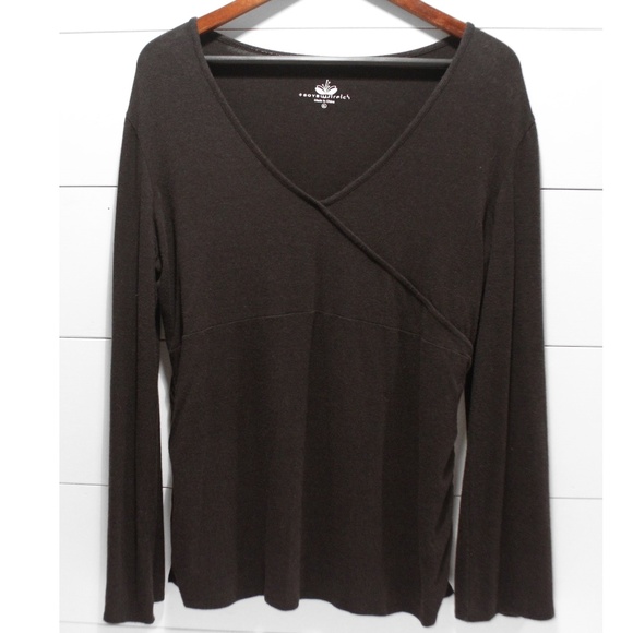 Soybu Tops - Soybu Stretch Long Sleeve V-Neck Shirt Size XL